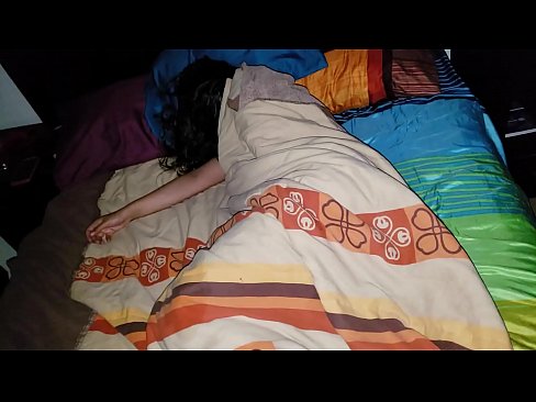 ❤️ Stepson berating indung suku ngora na bari manehna saré. seks super di urang